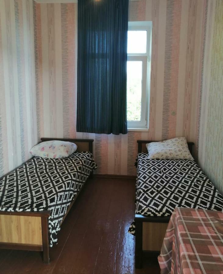 Гостевой Дом Мимоза Gagry Zewnętrze zdjęcie